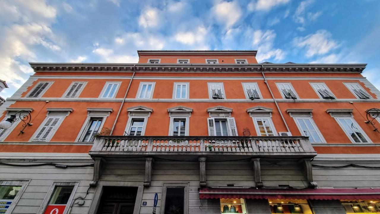 Roma 30 - Poema Apartment Trieste Exterior photo